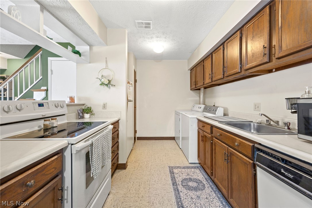 Ivy Hill Condo - Residential