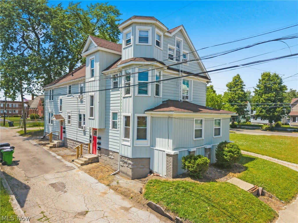 Barberton - Commercial Sale