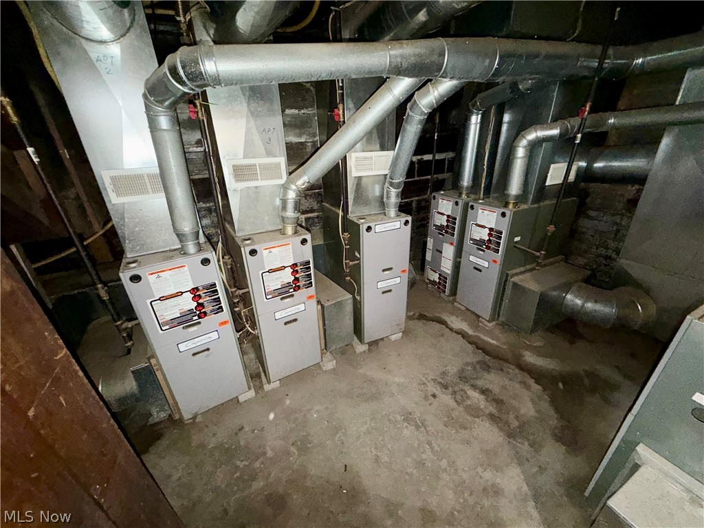 Barberton - Commercial Sale