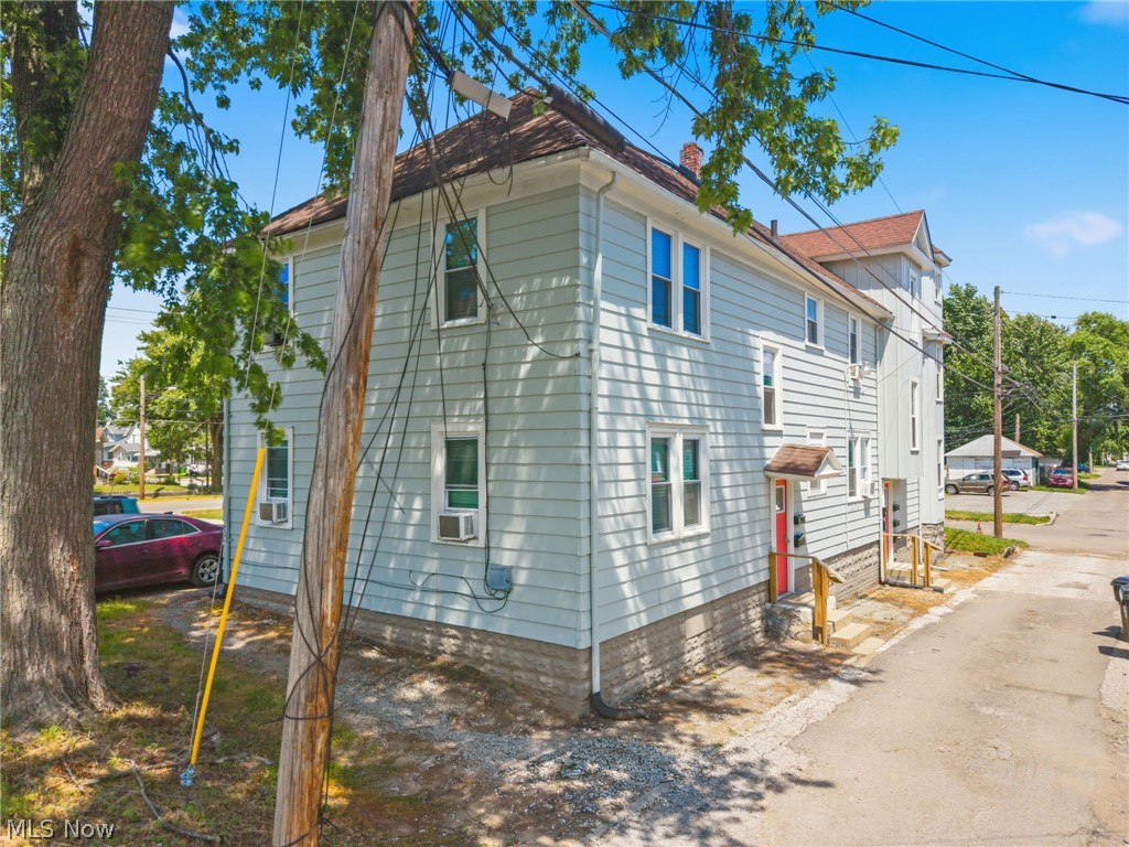 Barberton - Commercial Sale