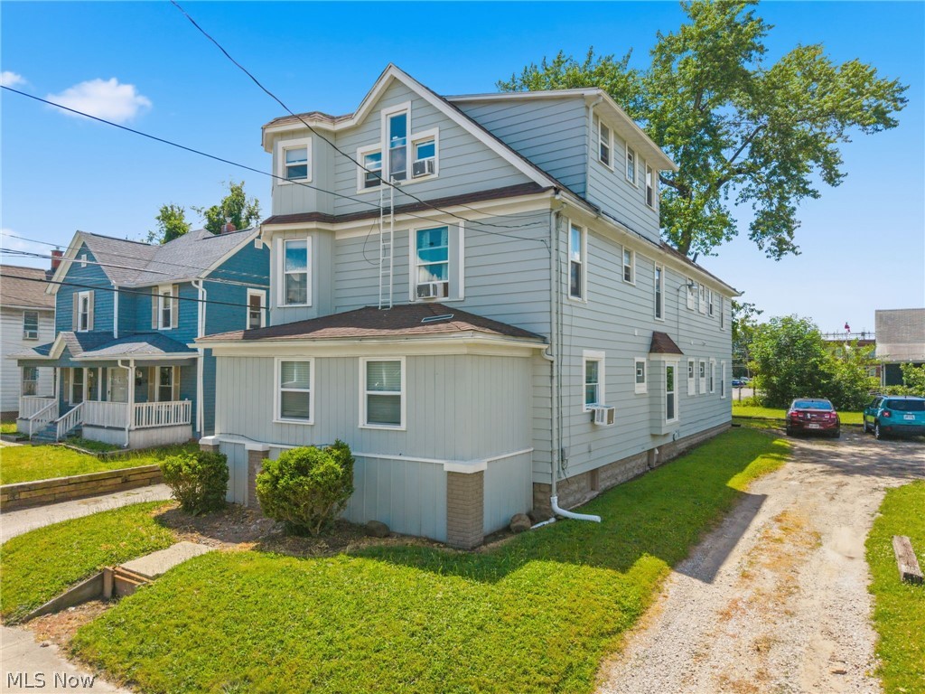Barberton - Commercial Sale