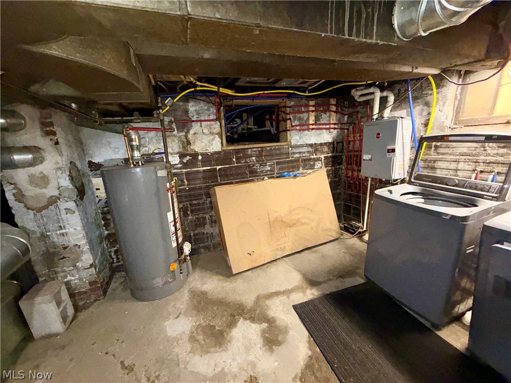 Barberton - Commercial Sale