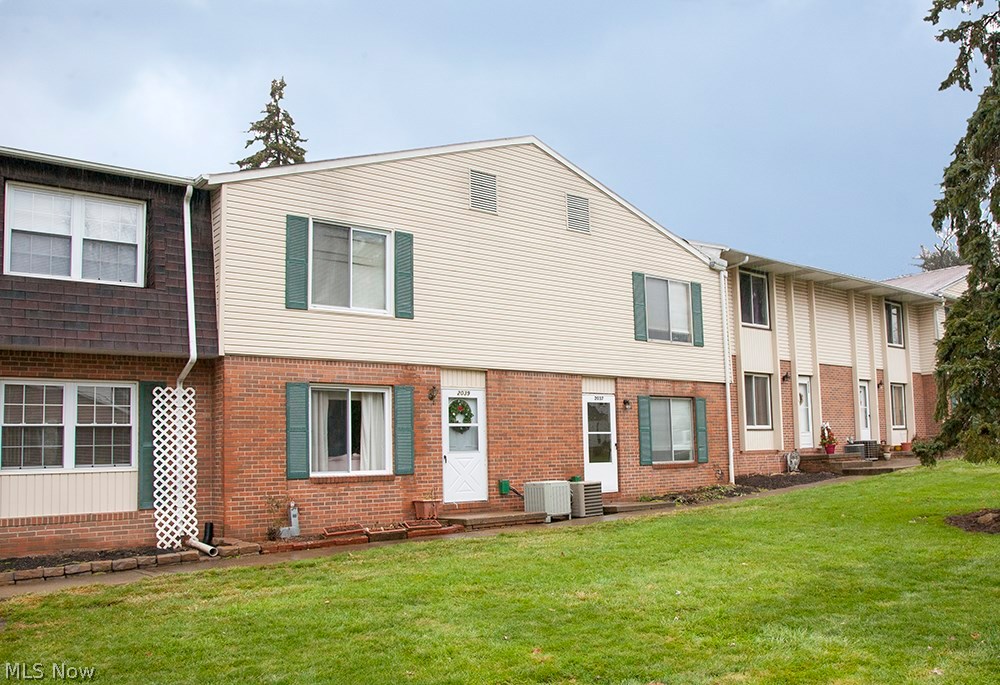 Deville Villa Twnhms - Residential Lease
