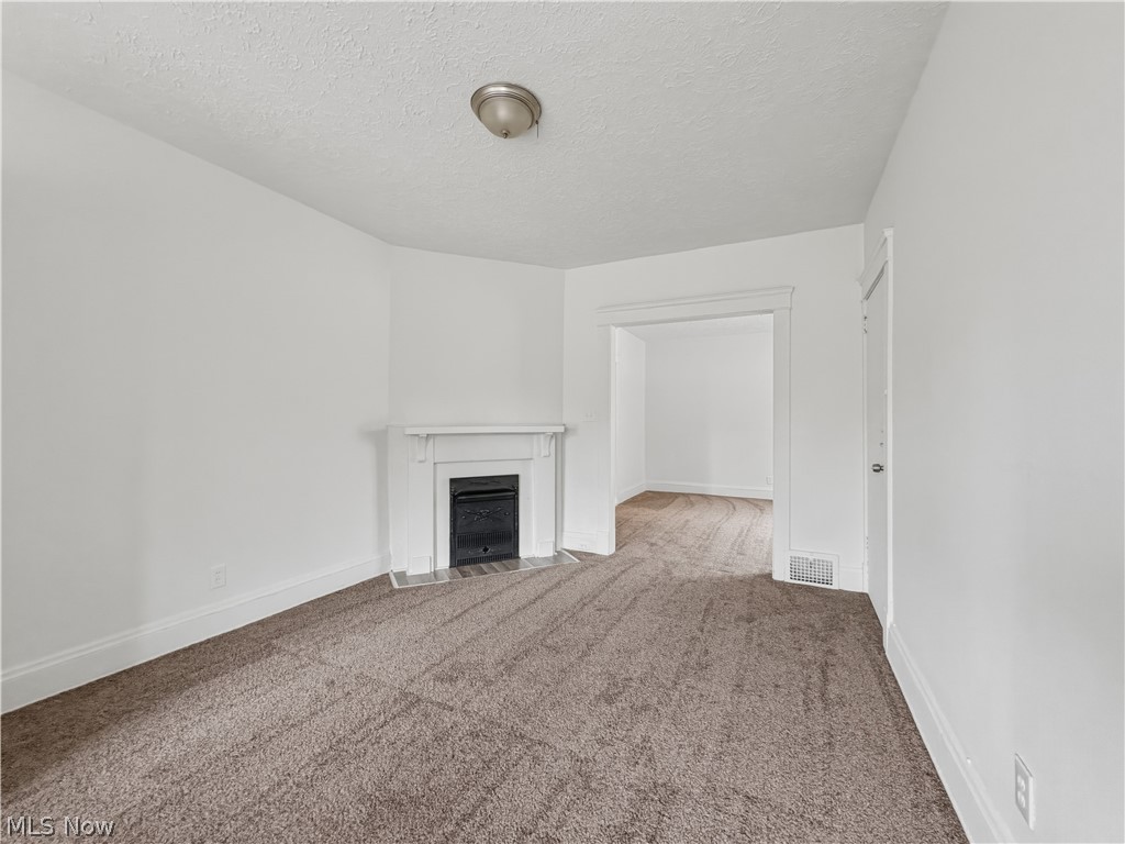 Highland Park - Residential Income