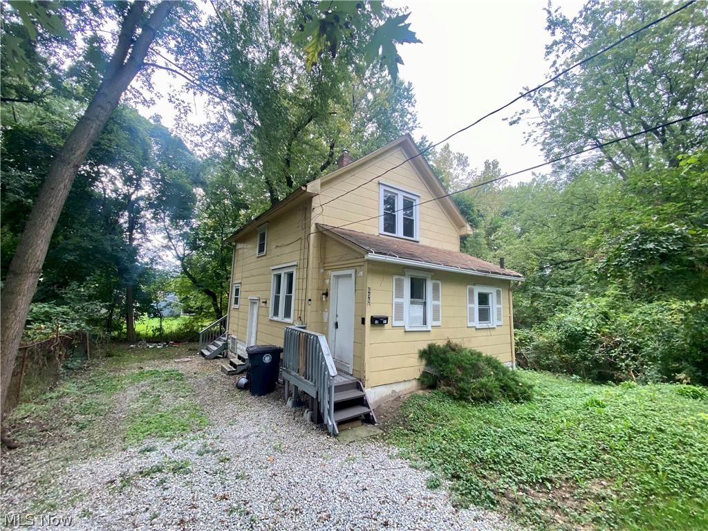 Voris - Residential Lease