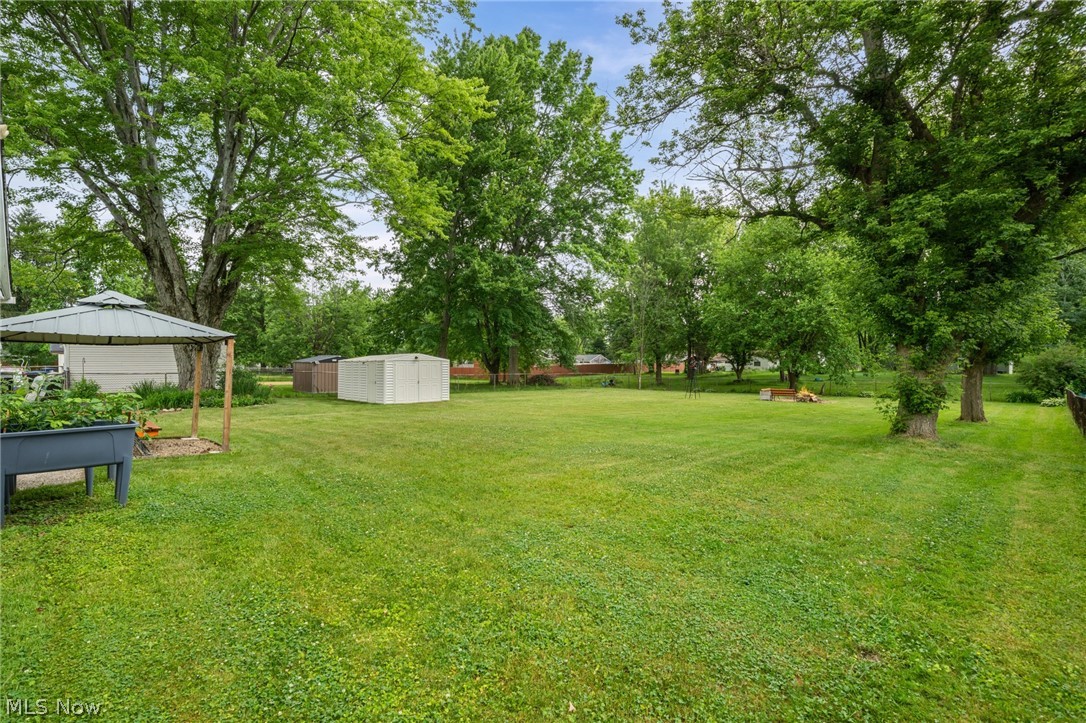 Pinewood Acres - Residential