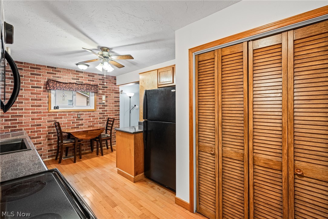 Pinewood Acres - Residential