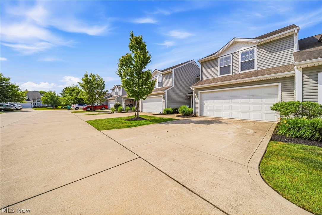 Tradewinds Twnhms Condo - Residential
