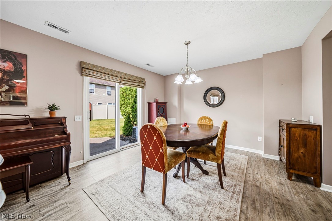 Tradewinds Twnhms Condo - Residential