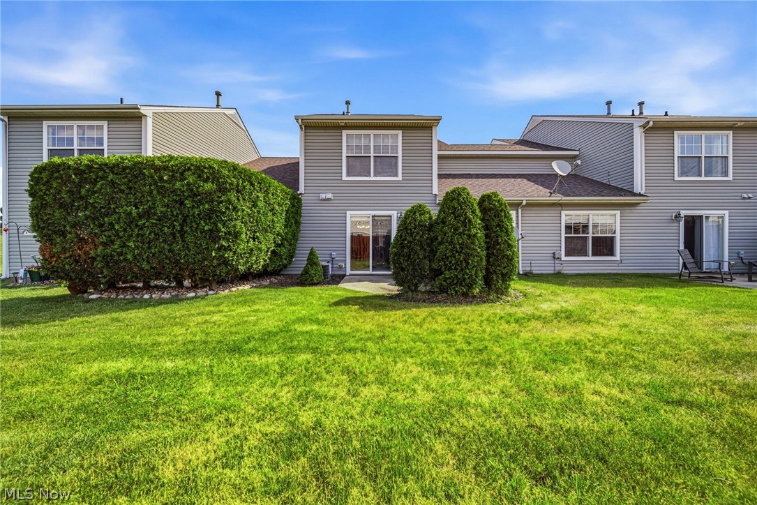 Tradewinds Twnhms Condo - Residential