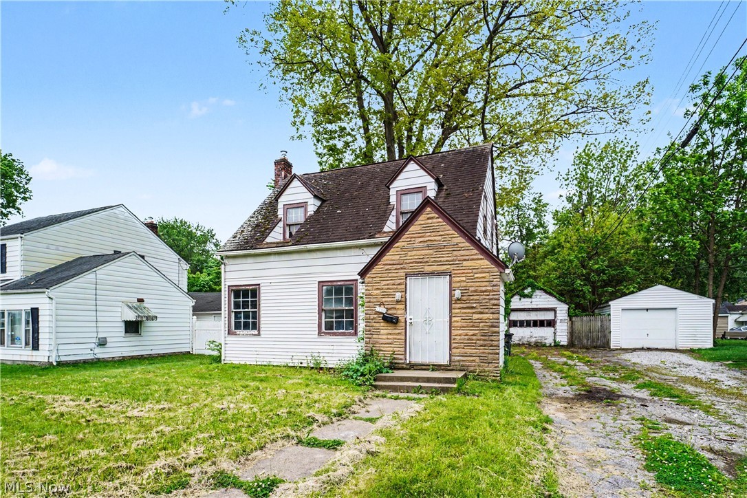 West Portage Path - Residential