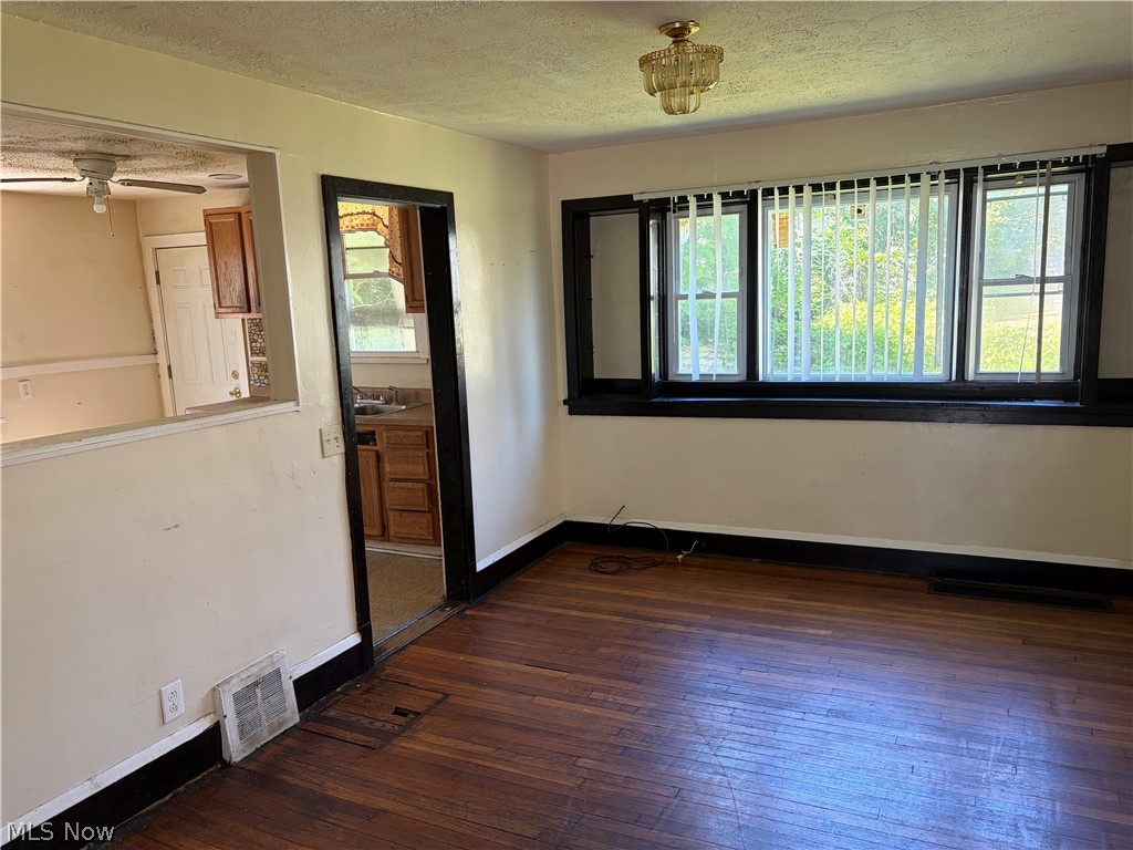 Glenville - Residential