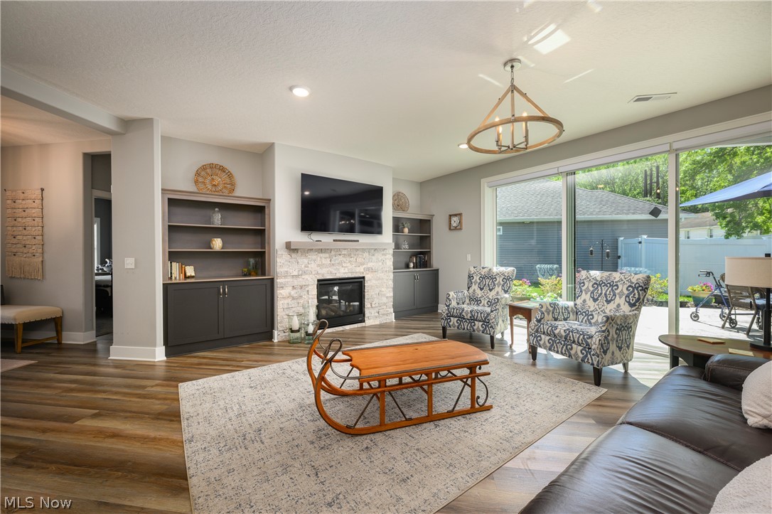New Seasons Ph One - Residential