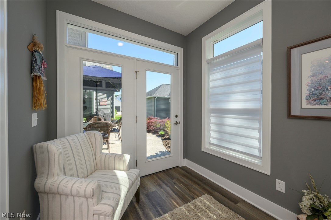New Seasons Ph One - Residential