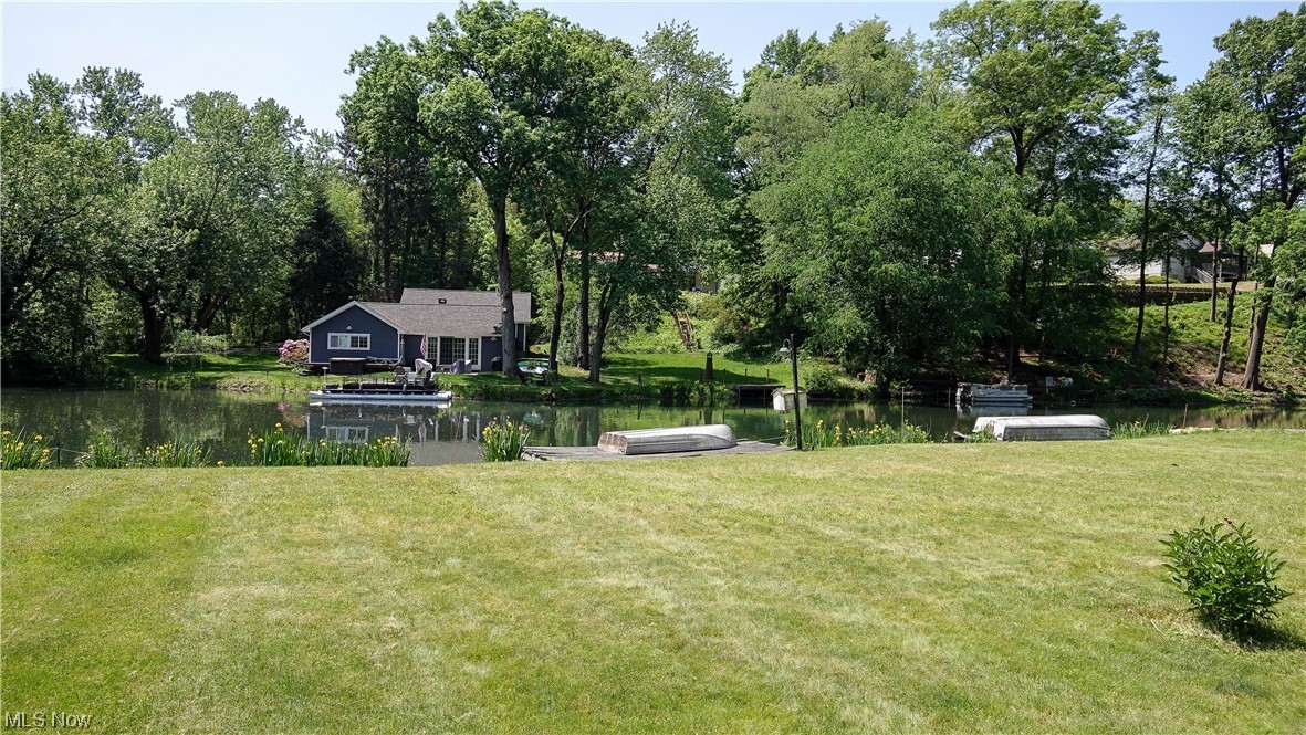 Willowdale Lake - Land