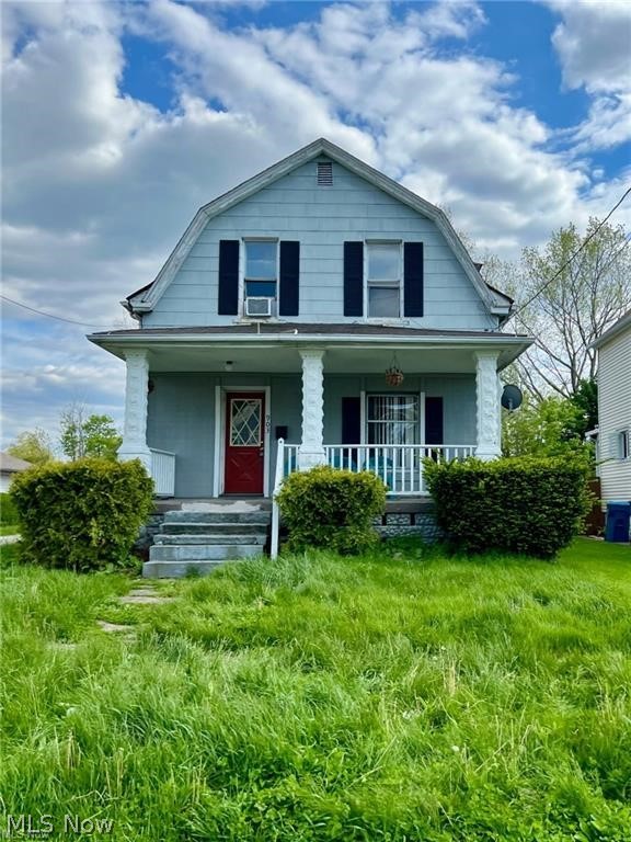 Income-generating property with established tenancy 903 W 11th St in Lorain, offered exclusively as part of a 19-unit portfolio-no individual sales. This occupied property generates $1,250 per month with a lease in place through 4/9/27, providing strong, predictable cash flow. The tenant is responsible for all utilities, helping to minimize operating expenses and enhance overall returns. The home features a functional layout with consistent rental demand in the area, supporting long-term occupancy. A dependable addition to a larger portfolio, this asset contributes stable income within a diversified, income-producing package.