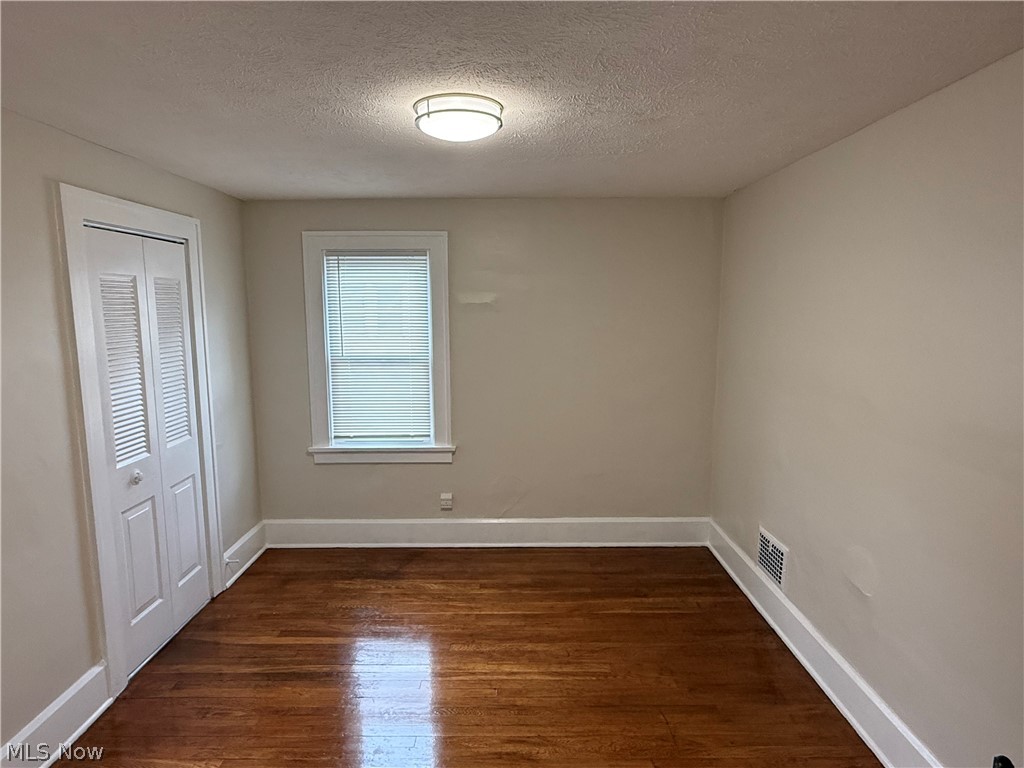 Shady Side - Residential