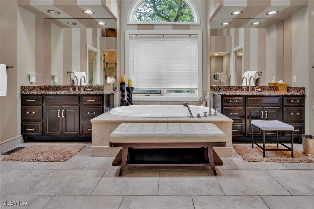 Auburn Lakes - Residential
