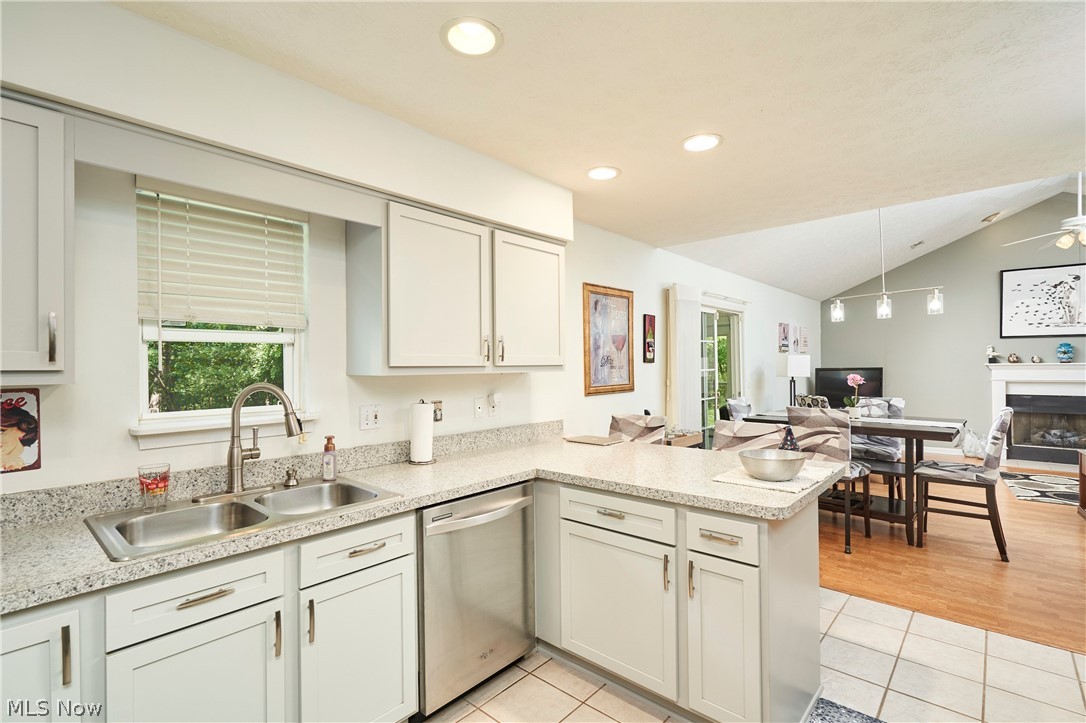 Southwind Terrace Condo Ph 02 - Residential