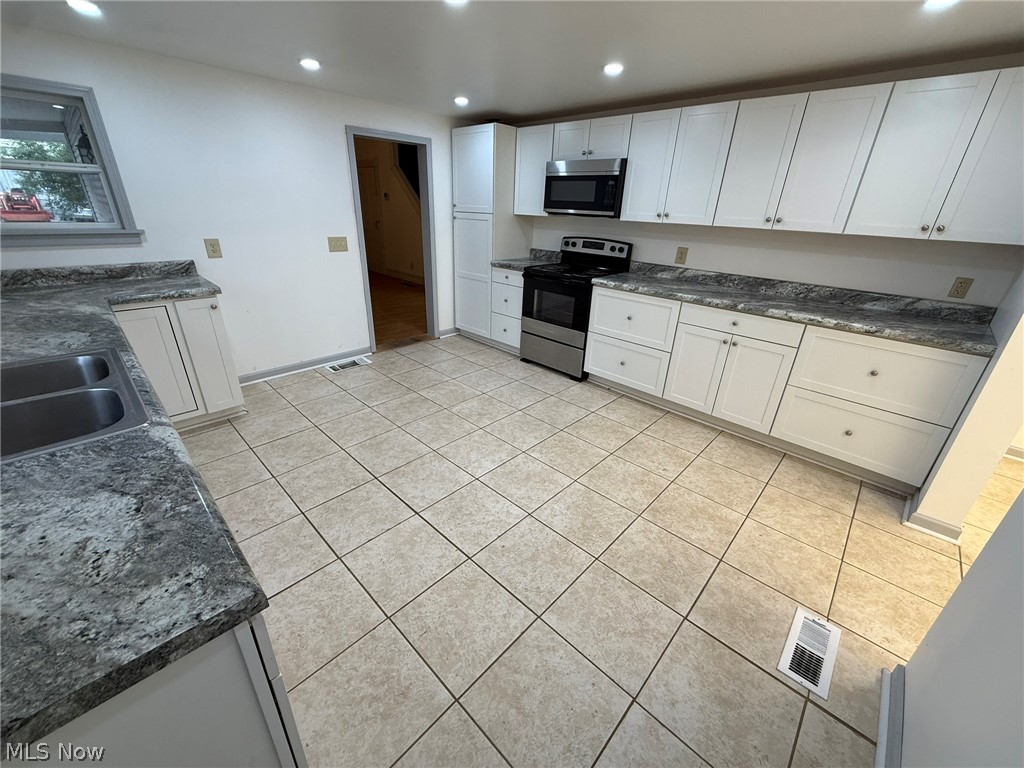 Village/Dennison - Residential