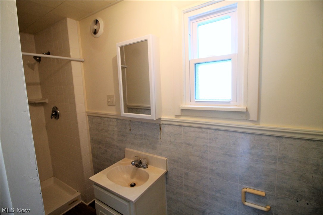 Big Falls - Residential Lease