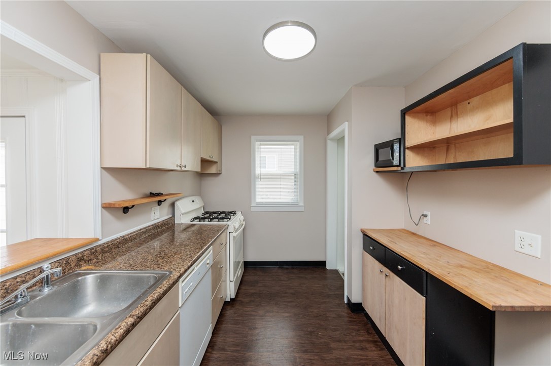 Carpenter Heights - Residential