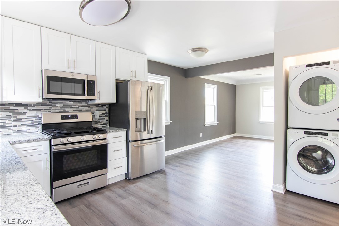 Lakeshore Blvd Estates 01 - Residential