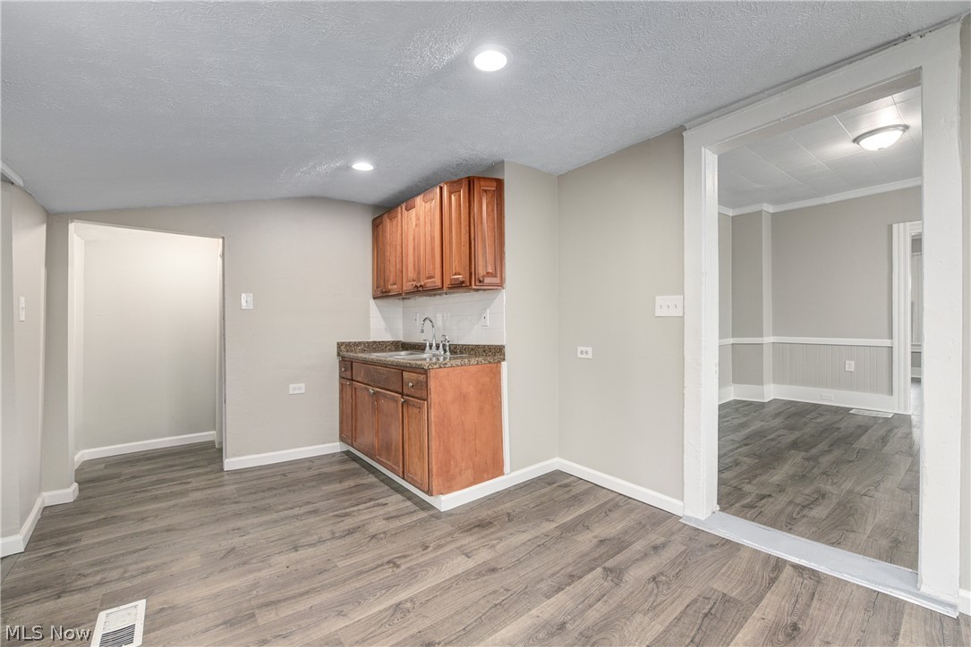 Hoyt - Residential