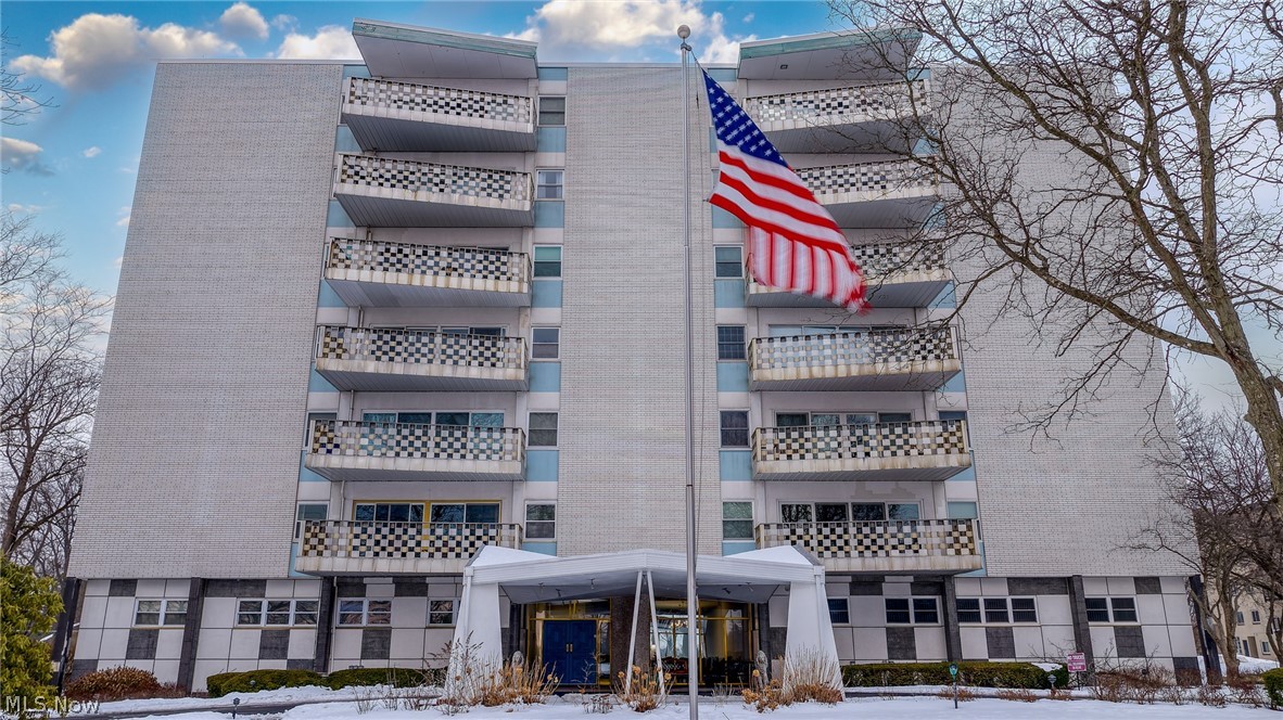 If you’re looking for charm, comfort, and easy living, look no further! Welcome to The Carlton House — a beloved mid-century style building known for its welcoming community atmosphere. Residents are greeted by a beautifully remodeled lobby, the perfect gathering space for game nights, meetings, and social events. A cozy mailroom library offers books and magazines to enjoy on relaxing days at home. Convenience continues with a heated underground garage that even features a car wash station. Shopping carts are available at both the lower-level garage and main entry to make bringing groceries and packages to your unit effortless. There is also additional parking in the back and sides. This freshly painted unit features brand-new carpet, offering a clean, move-in-ready feel. Step onto your private balcony and enjoy picturesque views of the golf course. The retro-inspired kitchen is both stylish and functional, complete with pull-out pantry drawers for easy storage, and all appliances stay. The spacious living and dining area provides plenty of room for entertaining or simply relaxing. The generously sized primary suite offers flexibility and comfort, while the bathroom features both a tub and a walk-in shower — the best of both worlds. Additional highlights include extra storage on the lower level, storage conveniently located near the unit, and a shared laundry just steps away. The secure, locked building often has maintenance staff on site for added peace of mind.

Enjoy low-maintenance living in a secure, community-focused setting with wonderful amenities and beautiful views.