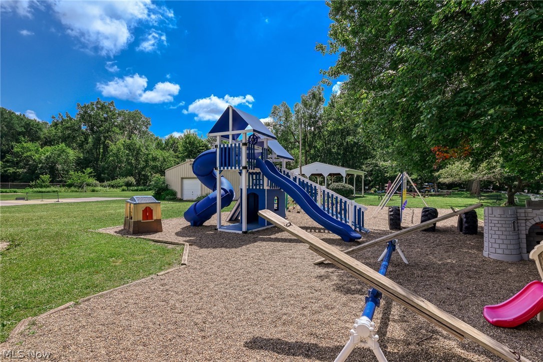 Wyoga Lake Park - Residential