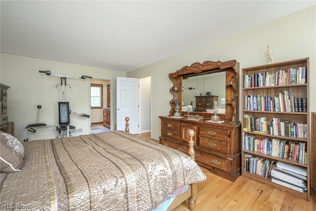 Wyoga Lake Park - Residential