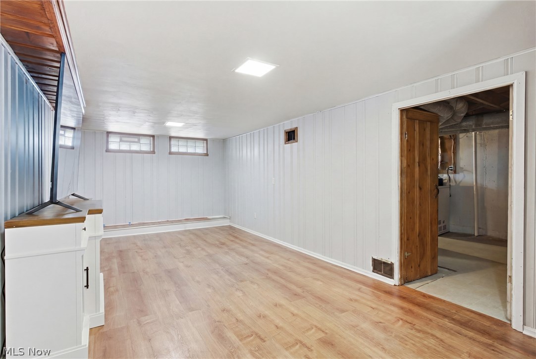 Oxford Manor - Residential