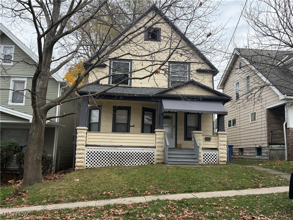 Freshly painted, vinyl flooring, with an updated kitchen and bath. 3 bedroom 1 bath located on Cleveland's west side. Come make this house a home! Call listing agent to schedule appointment. Rental requirements:Credit score of 600+. 500 - 600 is considered conditional.Less than 3 items in collections, excluding student loan and medical. Monthly income of 2.5 times the amount of the monthly rent.Thorough Eviction Check. $50 Non Refundable App Fee for all Adults who will be occupying the property.Applications can only be completed online.Typical Security Deposit equivalent to one months rent, pending results of background checks. Tenants must have the electric and gas transferred into their name and obtain renters insurance prior to receiving keys to the property. This property accepts housing vouchers