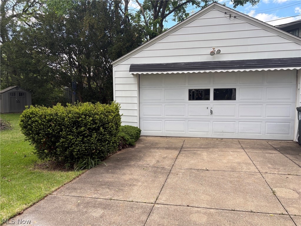 Fairlawn Park - Residential Lease