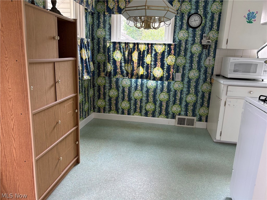 Fairlawn Park - Residential Lease