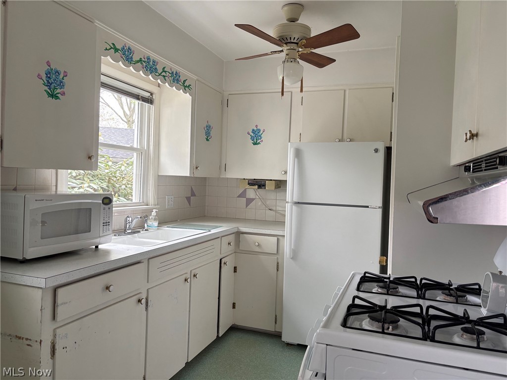 Fairlawn Park - Residential Lease