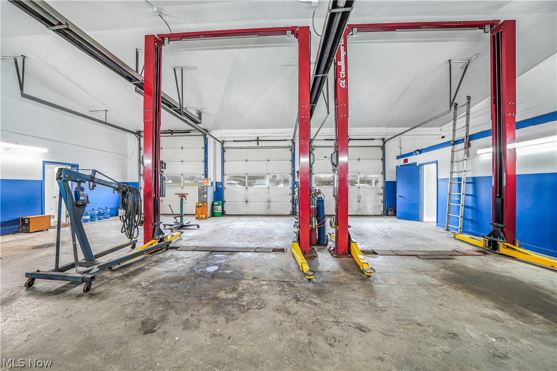 Nelson - Commercial Sale