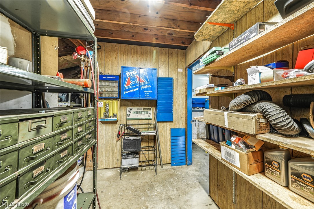 Nelson - Commercial Sale