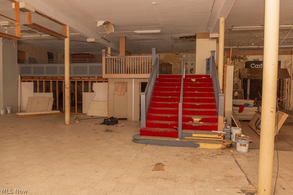 Connecticut Western Reserve - Commercial Sale