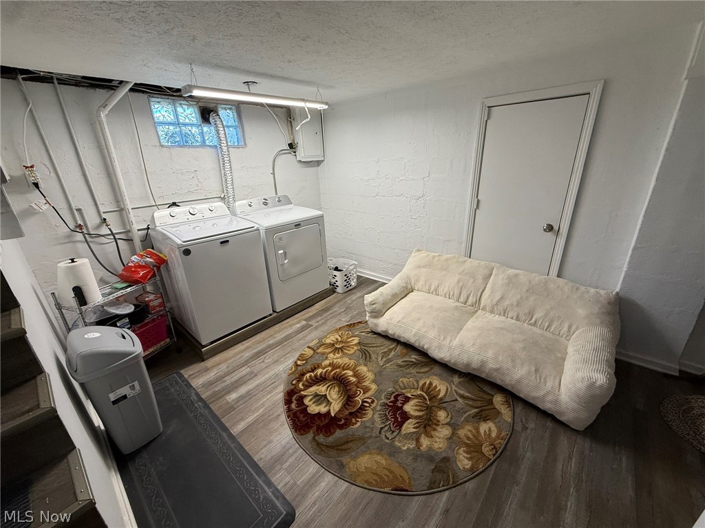 Amanda Kaldenbaughs First Add - Residential