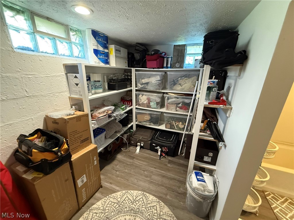 Amanda Kaldenbaughs First Add - Residential