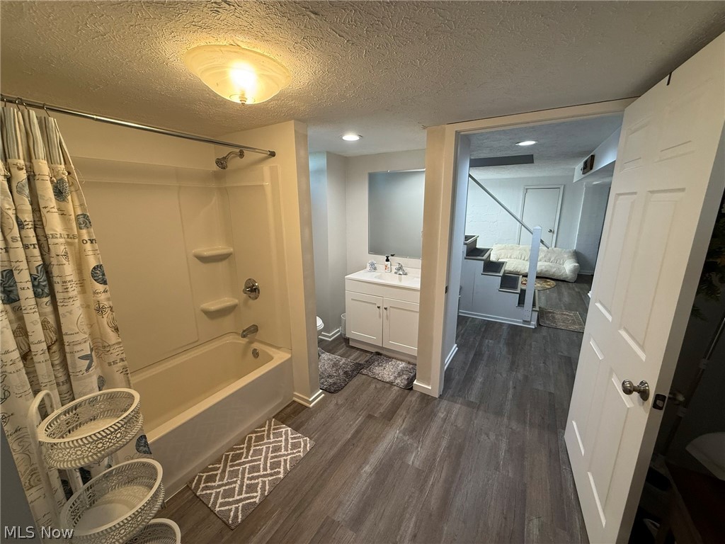 Amanda Kaldenbaughs First Add - Residential