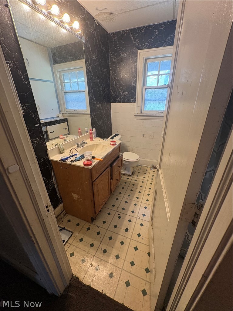 Hall Park - Residential Income