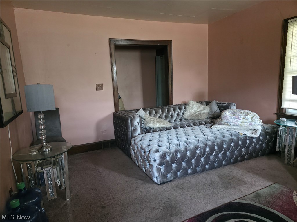 Hall Park - Residential Income