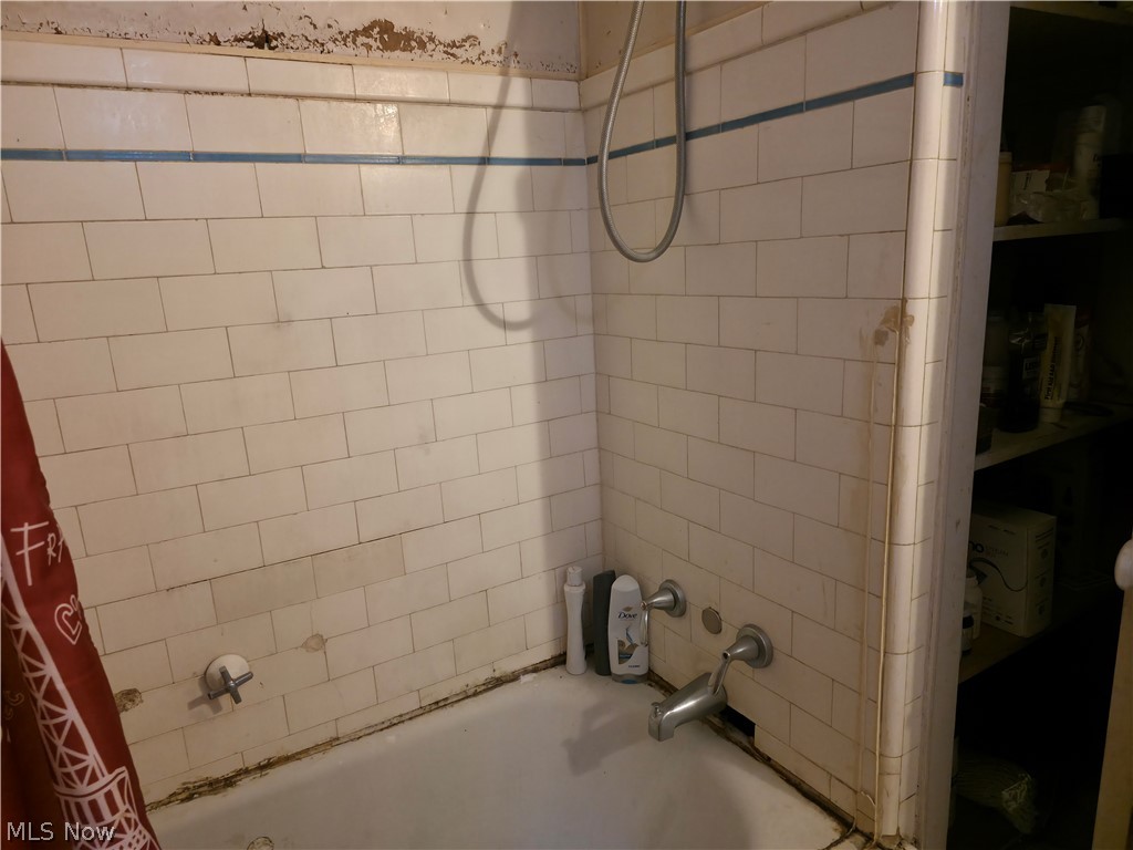 Hall Park - Residential Income