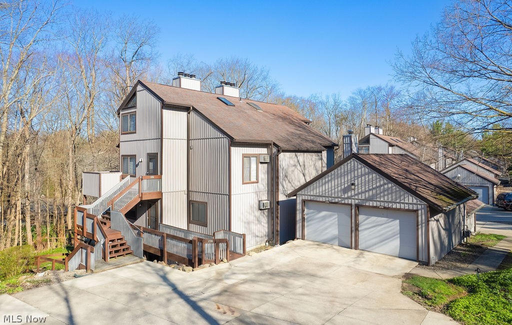 Pinemill Ridge Condo Estates - Residential