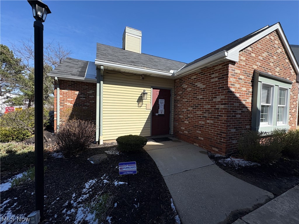 Ross Commons Condo - Commercial Sale
