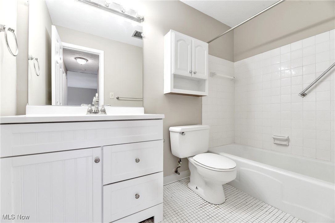 Waverly House Condo - Residential