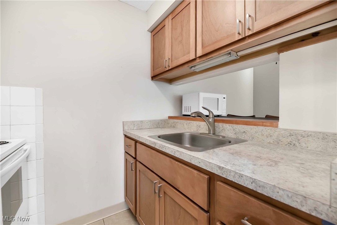 Waverly House Condo - Residential