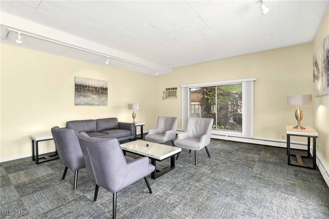 Waverly House Condo - Residential